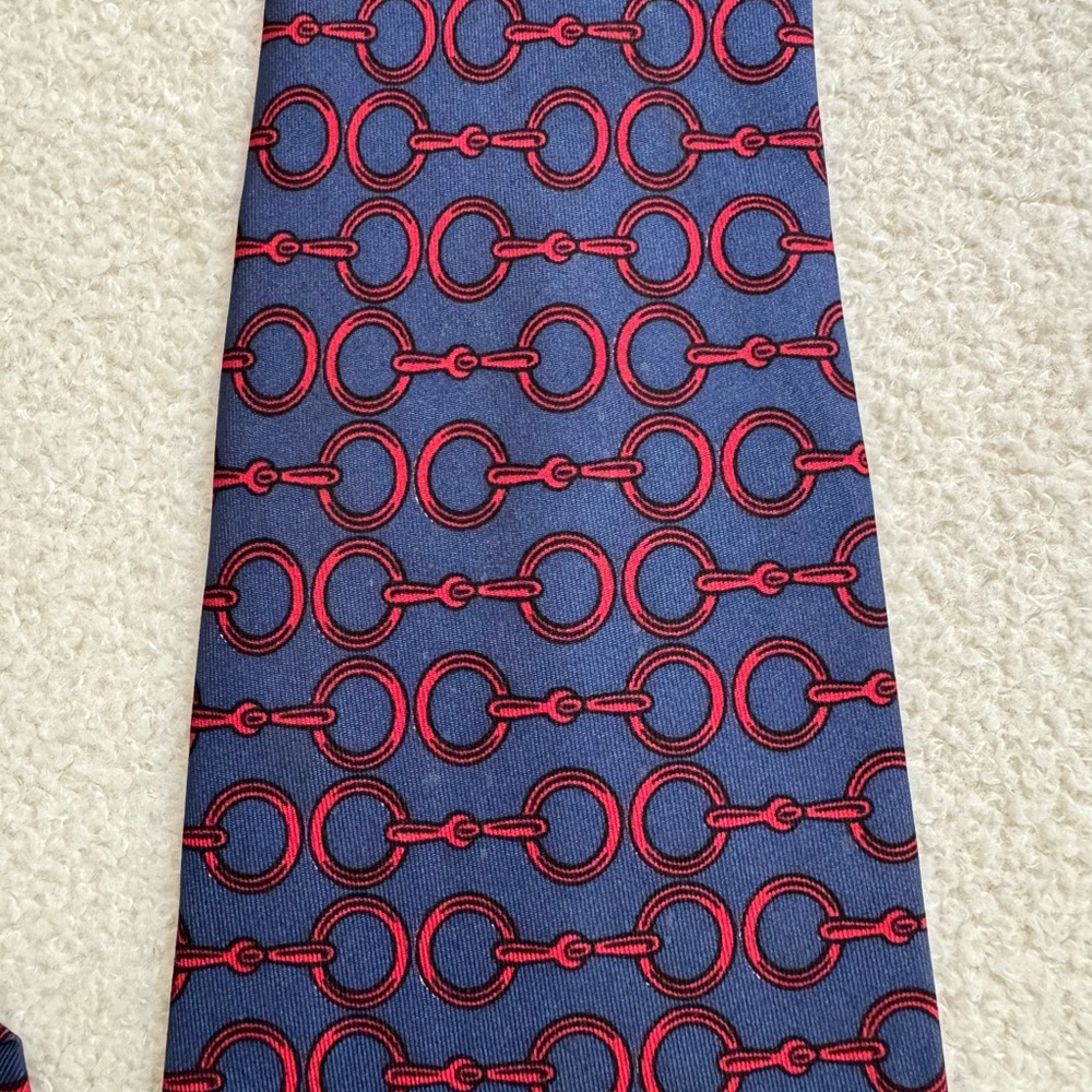 HERMÈS Vintage Silk Tie - Picture 9 of 11